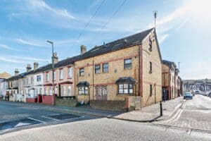 Luton Road, Chatham