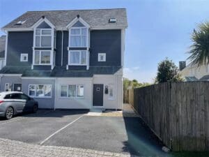Pentre Nicklaus Village, Llanelli
